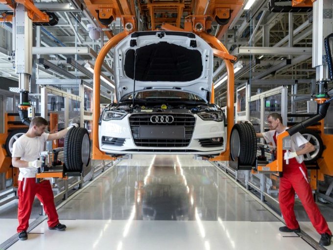 Firman SEP y Audi México convenio para implementación de Modelo de Formación Dual