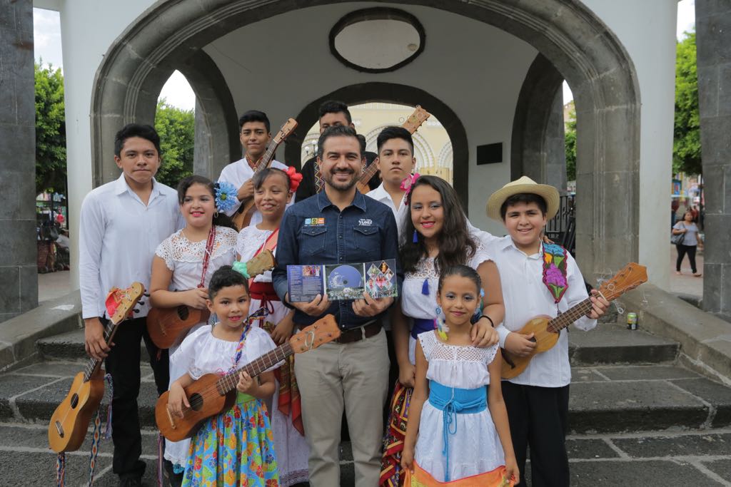 Con el arte y la cultura formaremos mejores seres humanos: Miguel Ángel Yunes Márquez