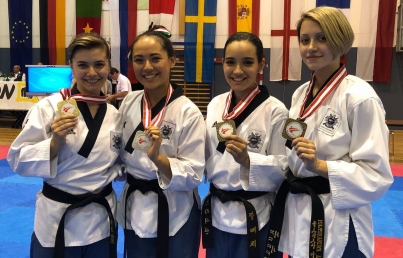 México se alza con título y 14 medallas en Abierto de Taekwondo