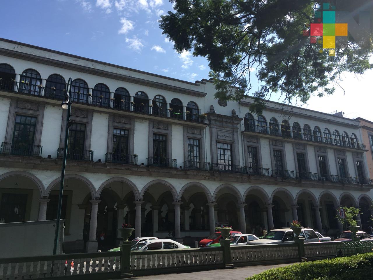 Ayuntamiento de Xalapa mantendrán actividades administrativas durante contingencia