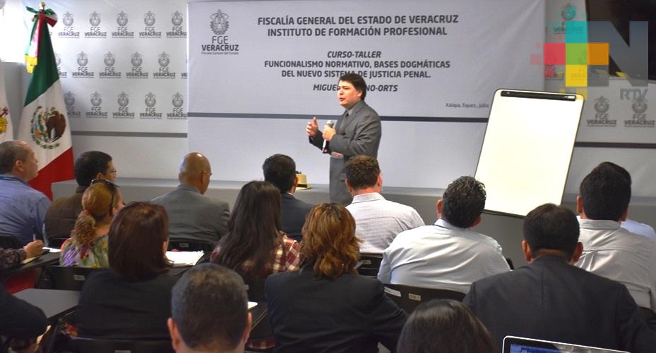 Inicia FGE capacitación en funcionalismo, normas y bases dogmáticas del Nuevo Sistema Penal