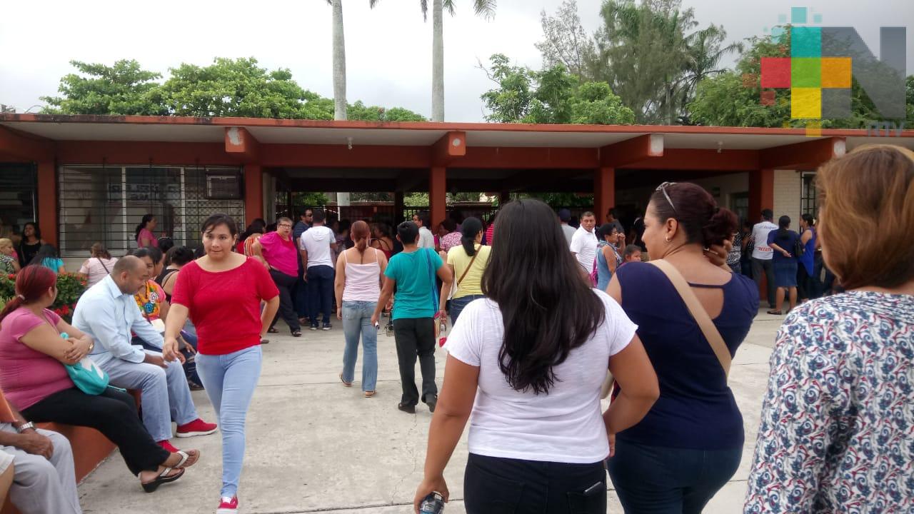 En Veracruz hacen examen de ingreso a secundarias