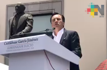 Pide el gobernador electo de Veracruz, Cuitláhuac García Jiménez, suspender la evaluación a maestros