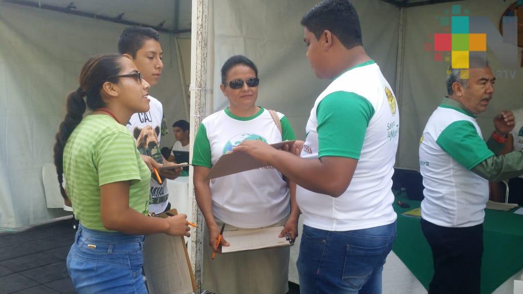 Recolectan firmas en Veracruz para solicitar sea proclamada la tierra como ser vivo