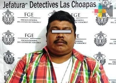Detiene Policía Ministerial a ex elemento policiaco, por abuso de autoridad, en Las Choapas