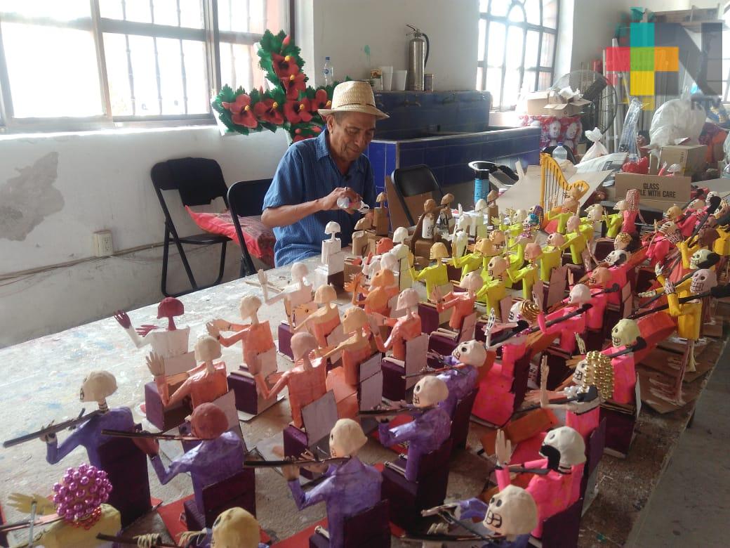 Milburgo Treviño sigue creando a sus casi 80 años