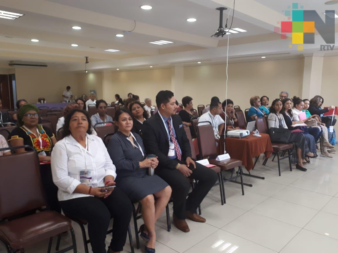 Realizan congreso sobre intervención en crisis en familiares de víctimas de violencia