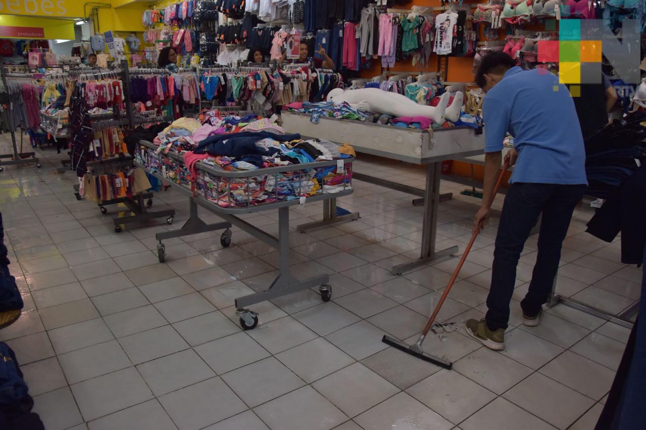 Inundaciones en colonias y centro de la ciudad dejó la lluvia del viernes en Córdoba