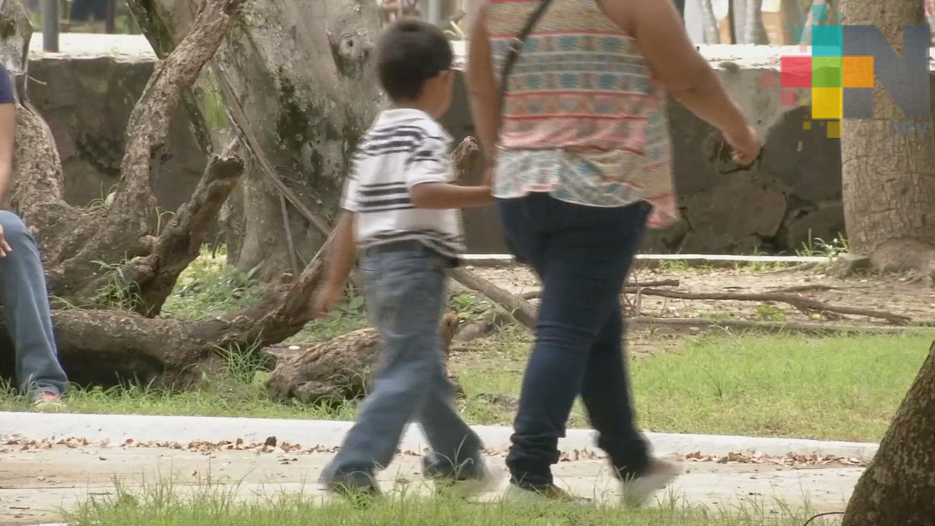 Recomiendan que padres dediquen tiempo a sus hijos durante vacaciones