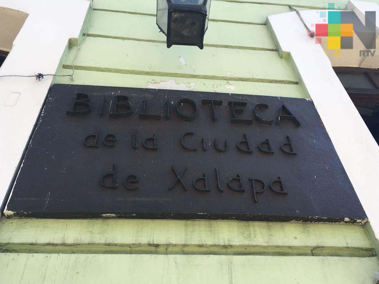 Niños de Xalapa se divierten en la biblioteca