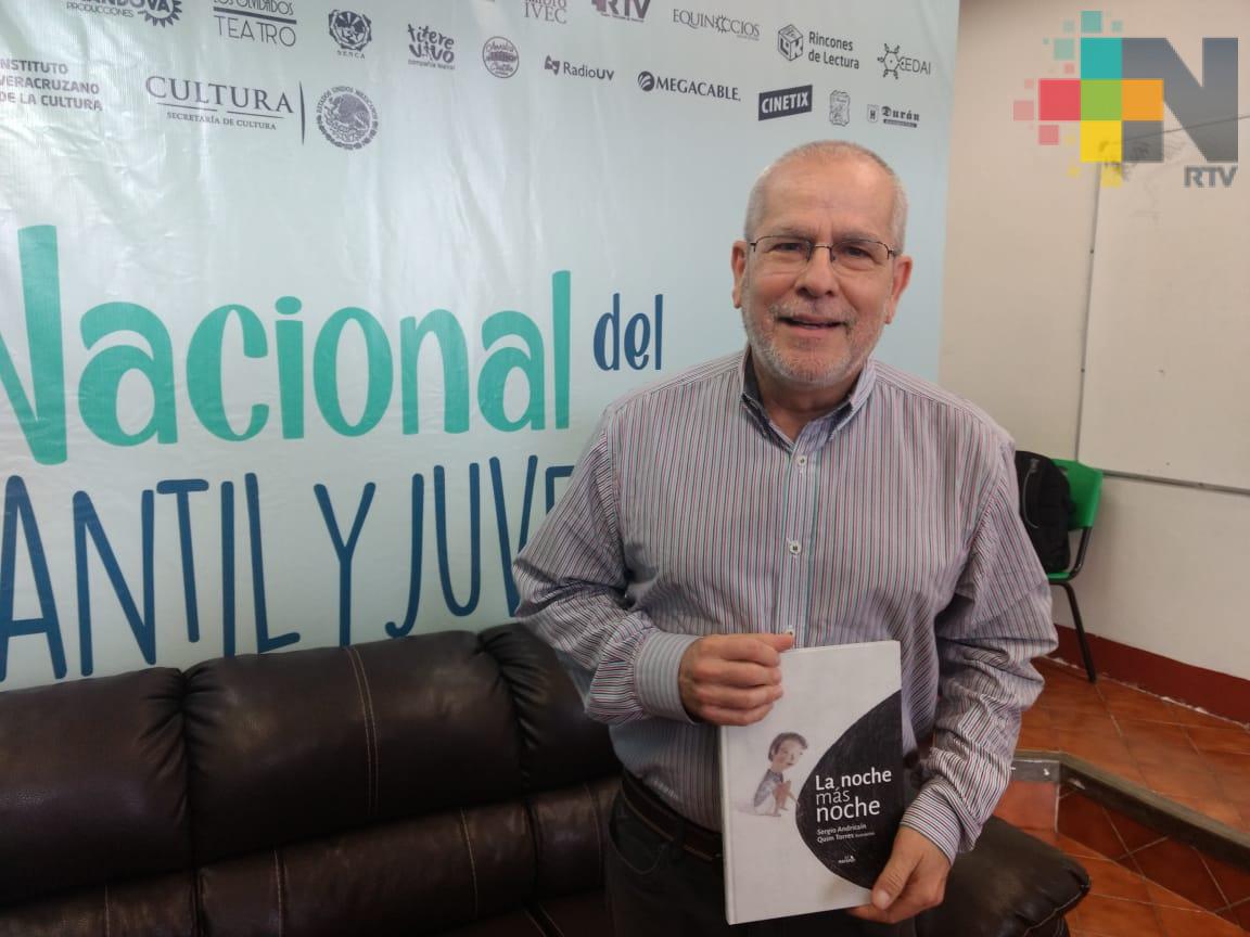 Libro «La noche más noche» busca despertar la conciencia del porque el migrante abandona su patria