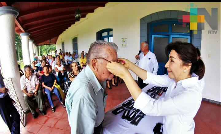 DIF impulsa la entrega de lentes gratuitos en Martínez de la Torre