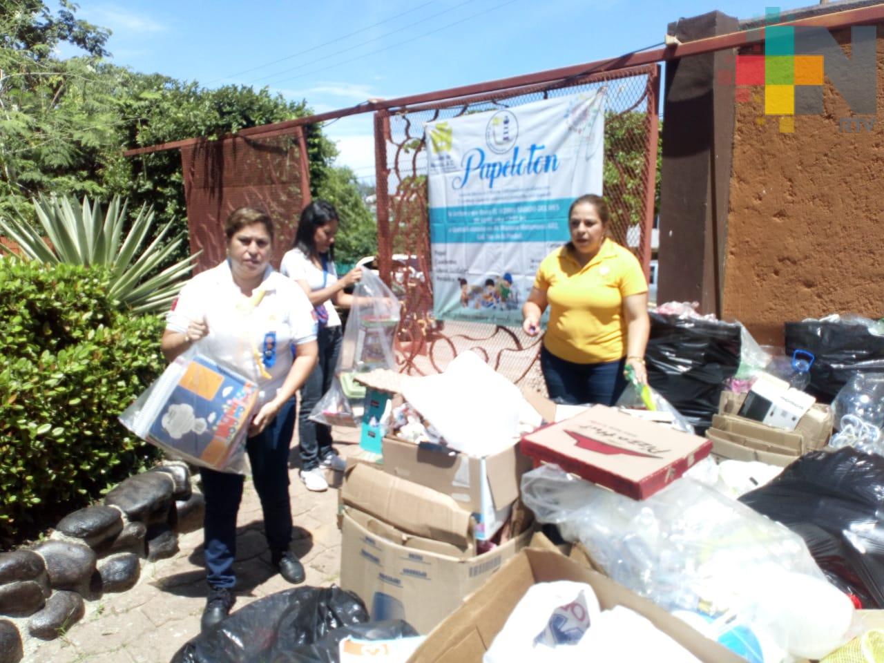 Guías exploradoras de Coatzacoalcos encabezan «Papelotón» para reciclar y cuidar el medio ambiente