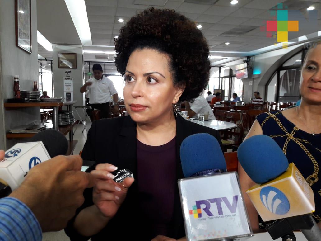 Mexicanos gastan más de lo que ganan; tecnológicos analizan incluir educación financiera como materia