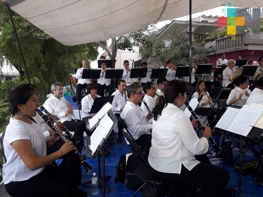 En Martínez de la Torre disfrutaron de la Banda Sinfónica del Gobierno del Estado