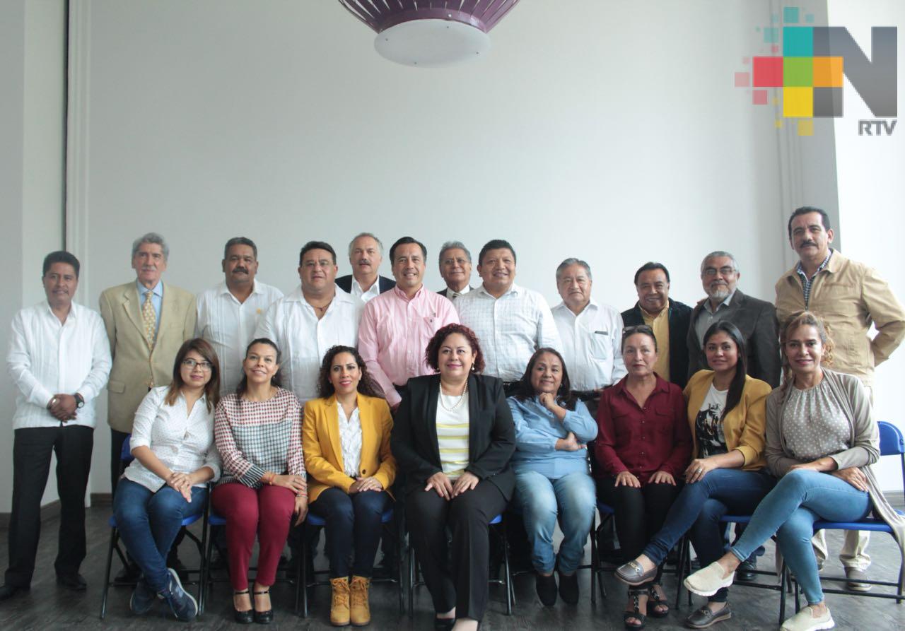 Pide Cuitláhuac a diputados veracruzanos priorizar austeridad, Reforma Educativa y presupuesto federal
