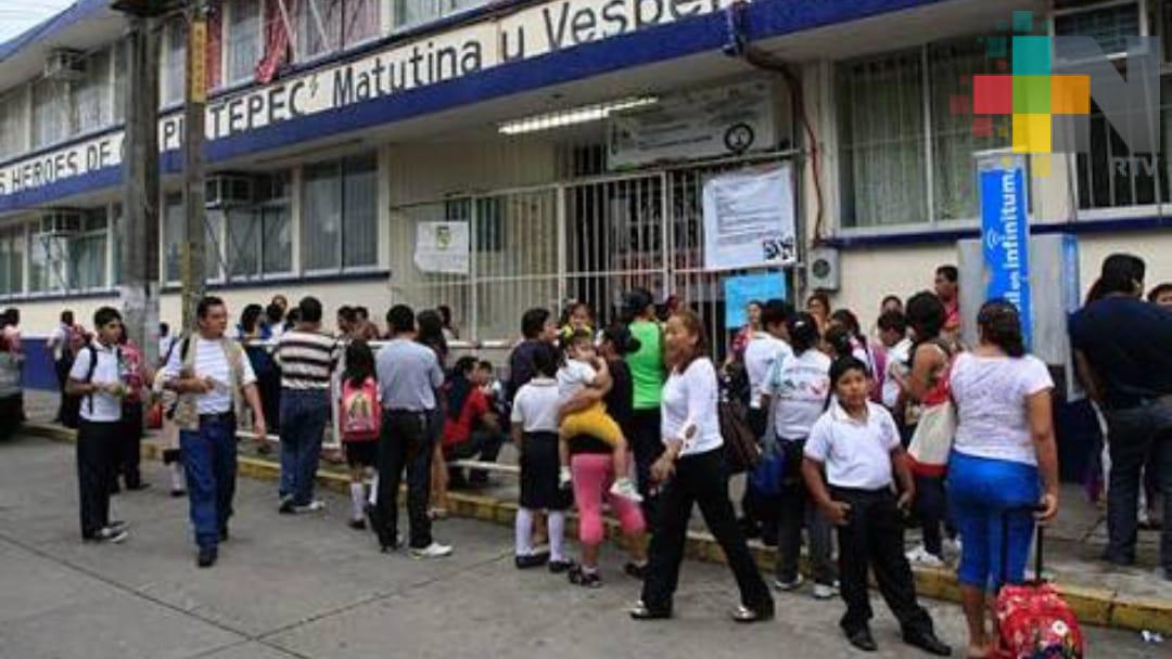 Descansados, desayunados e hidratados, estudiantes deben asistir a la escuela: Especialistas