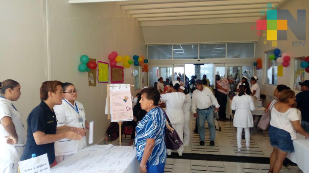 Organizan feria de la salud en clínica del ISSSTE en Coatzacoalcos