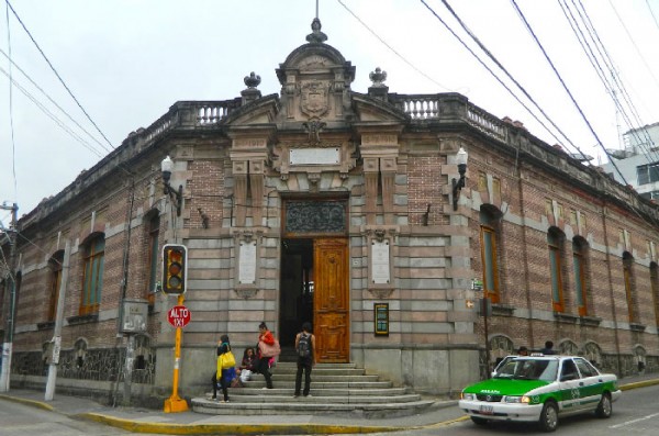 Capacitación para el trabajo ofrece la Escuela Industrial “Concepción Quirós Pérez”