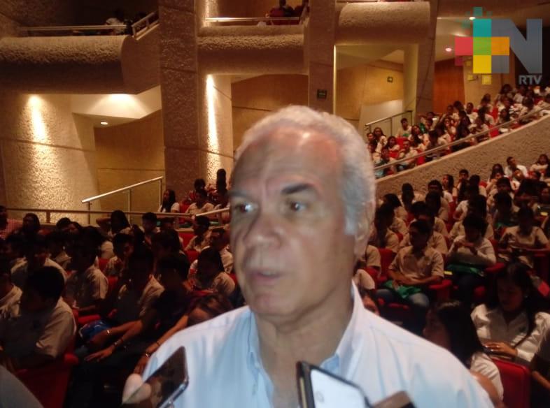 Cubre SEV plazas vacantes de docentes en el sur