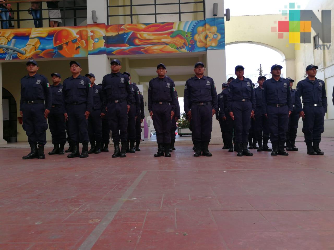 Coatzacoalcos cuenta con 126 nuevos nuevos policías municipales