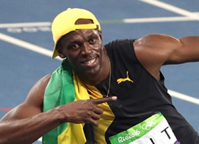Usain Bolt, cumple su sueño de ser futbolista