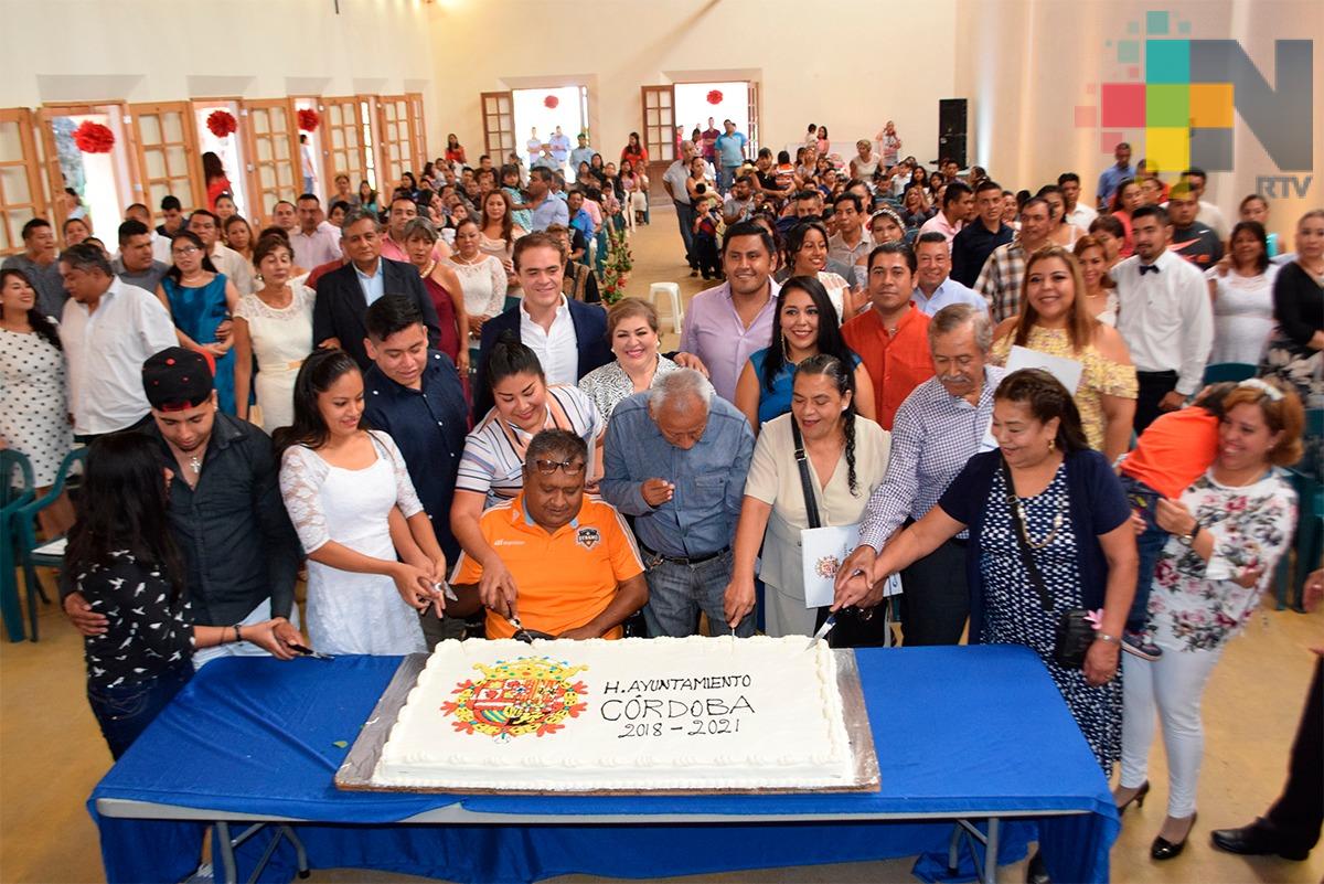 En Córdoba celebran segunda campaña de bodas colectivas