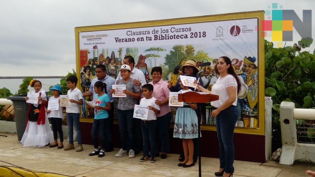 Clausuran cursos de verano en bibliotecas de Coatzacoalcos