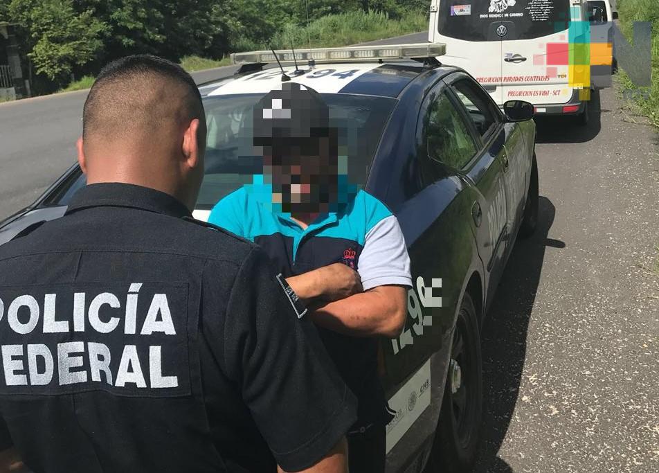 Policía Federal rescata a 59 migrantes en Acayucan