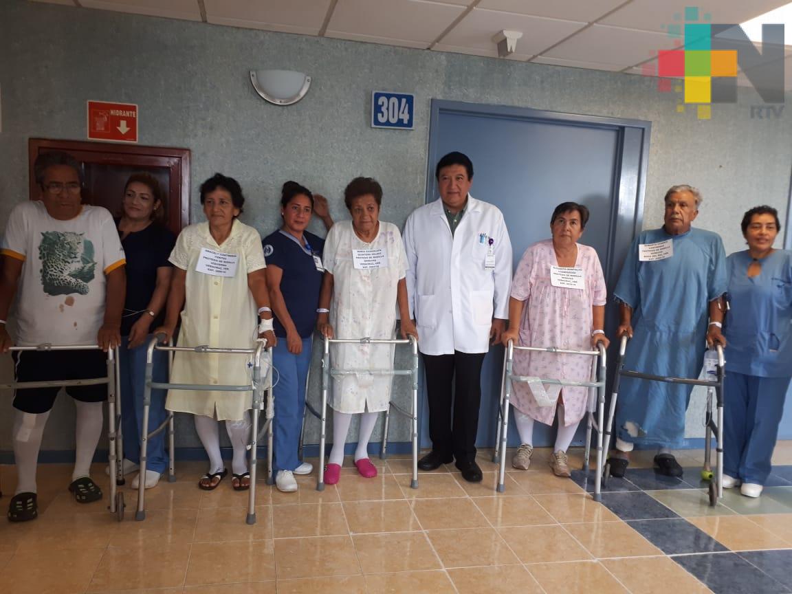 Hospital de Alta Especialidad de Veracruz realiza cirugías de rodilla y cadera a pacientes de