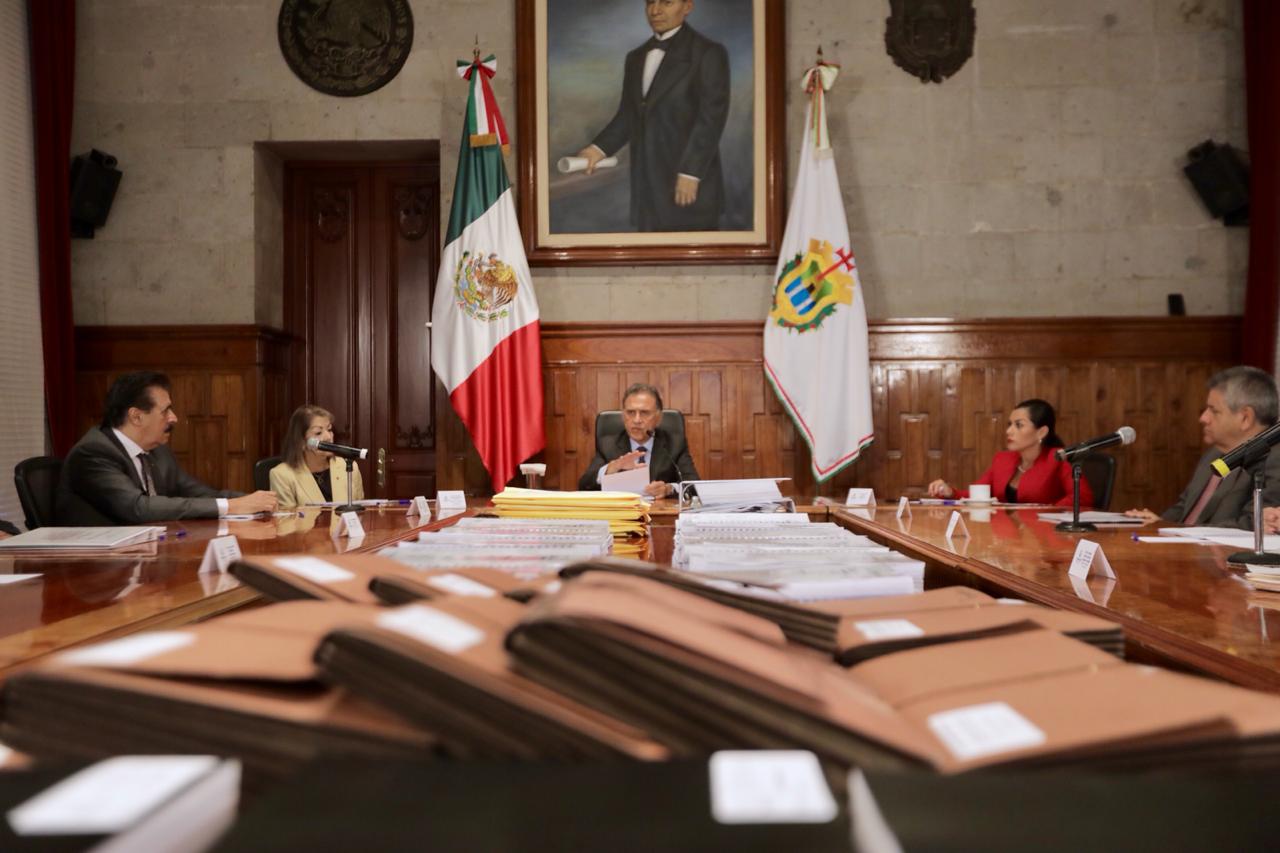 “Logramos bajar la deuda heredada por los gobiernos anteriores”: Gobernador Yunes