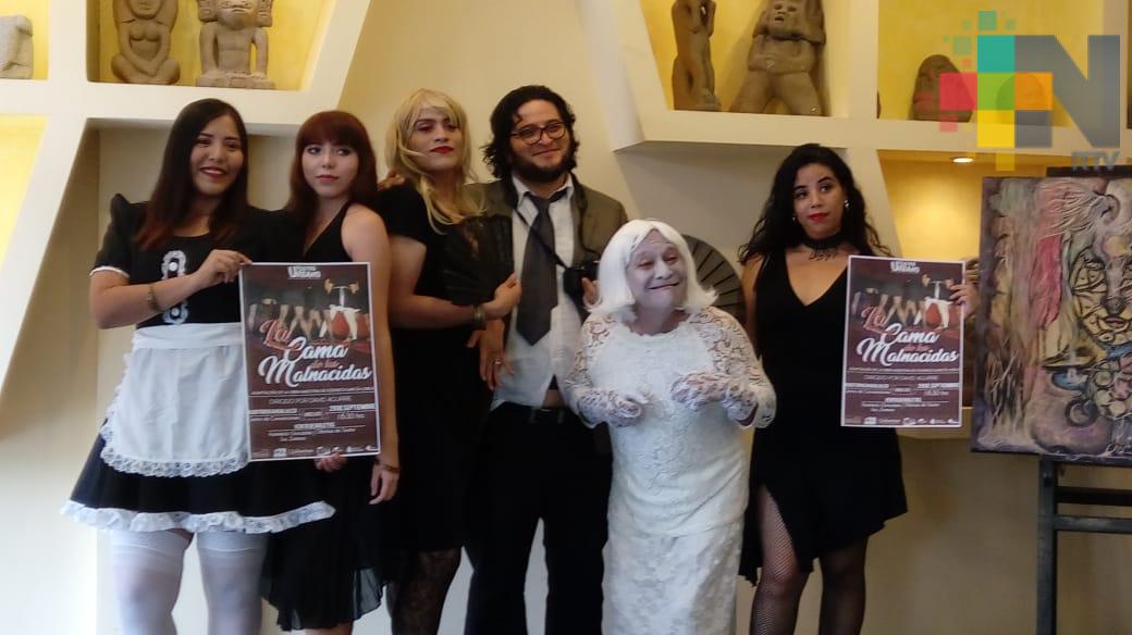 Teatro Urbano presenta obra «La Cama de las Malnacidas»