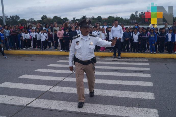 Ponen en marcha operativo de seguridad y vialidad en Tuxpan por Día de Muertos