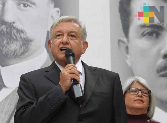 En nuevo aeropuerto se escucharán todas las opiniones López Obrador