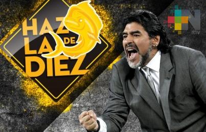 Dorados oficializa a Maradona como su nuevo técnico