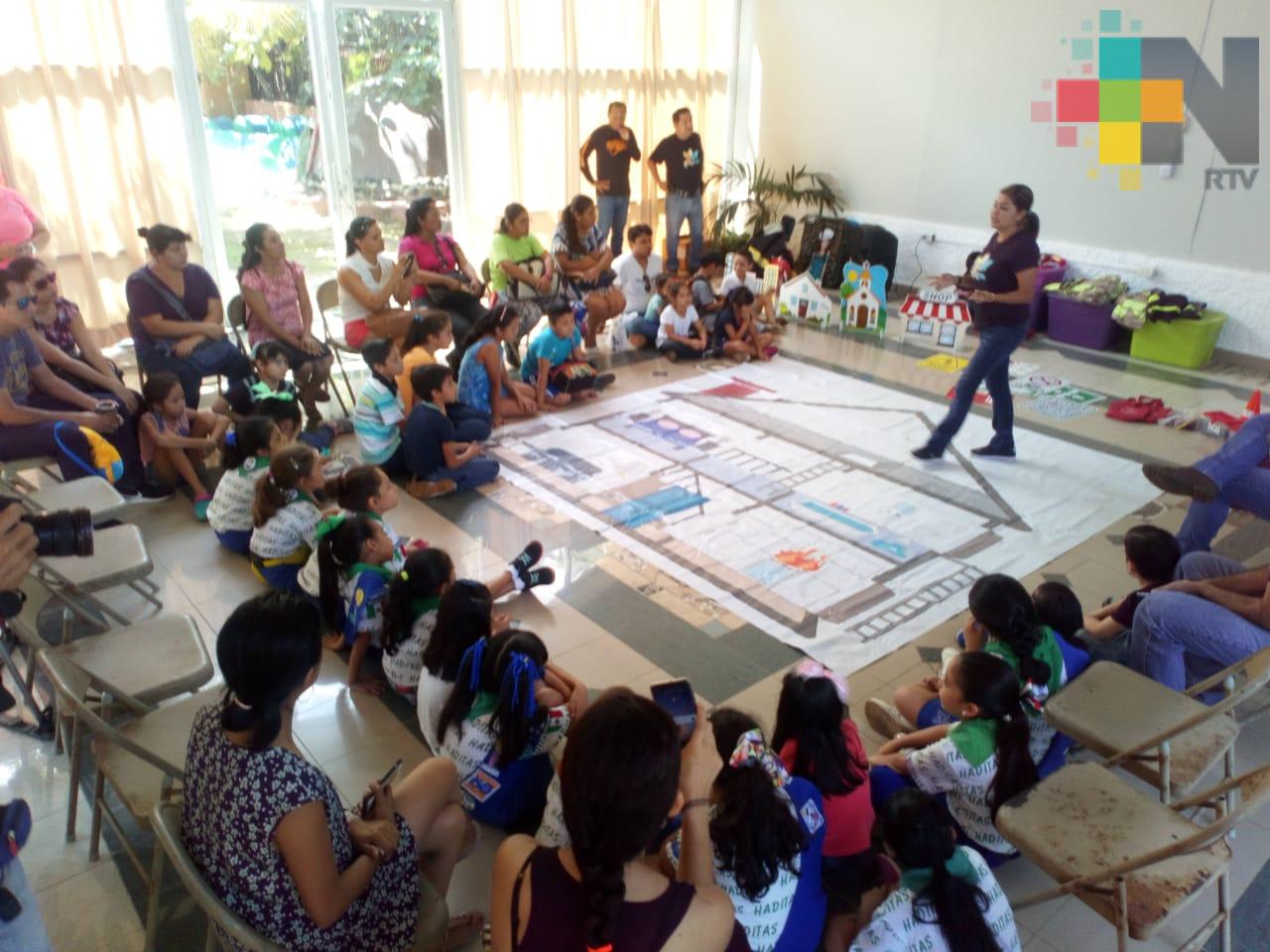 Niños aprenden cómo actuar ante una emergencia en las jornadas infantiles de Protección Civil