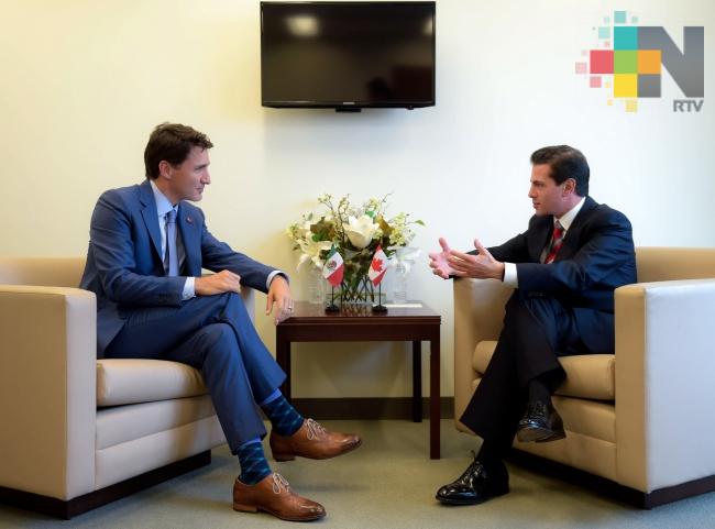 Presidente de México y primer ministro de Canadá dialogan sobre TLCAN