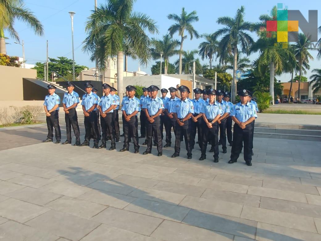 Entran en funciones 26 policías municipales en Boca del Río