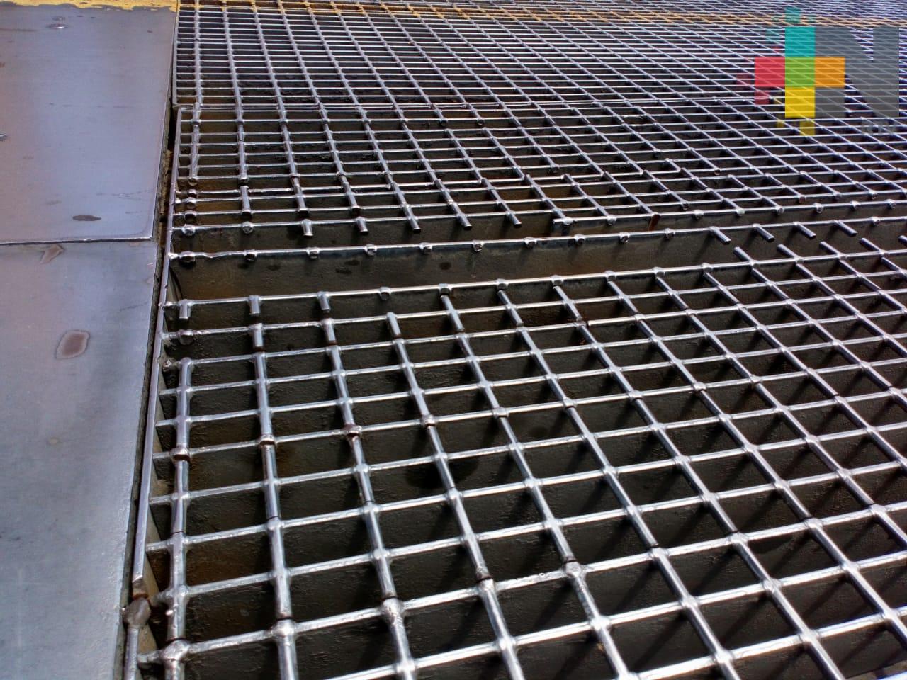 AIEVAC se suma a la petición de la reparación urgente del puente Coatzacoalcos I