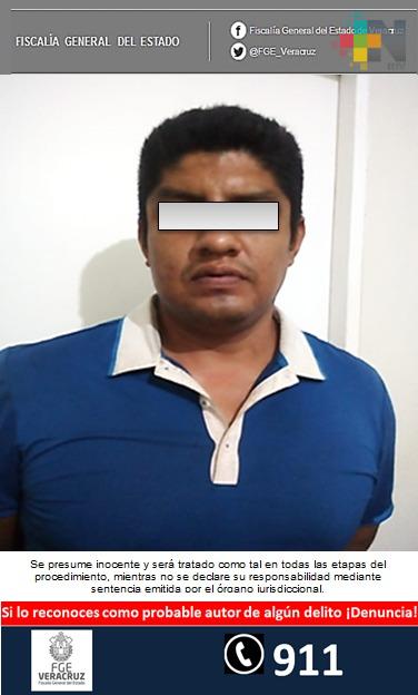 Lo vinculan a proceso por ultrajes a la autoridad y narcomenudeo, en Papantla