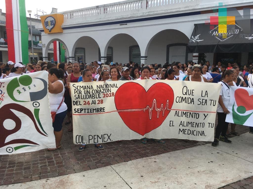 Mujeres terrablanquenses bailan por un corazón saludable