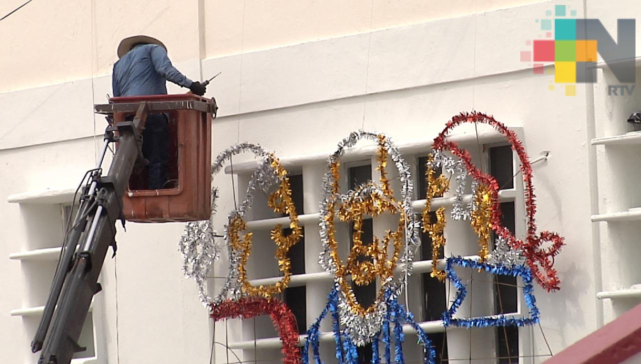 Liberan ambulantes parque de Coatzacoalcos para celebración de fiestas patrias