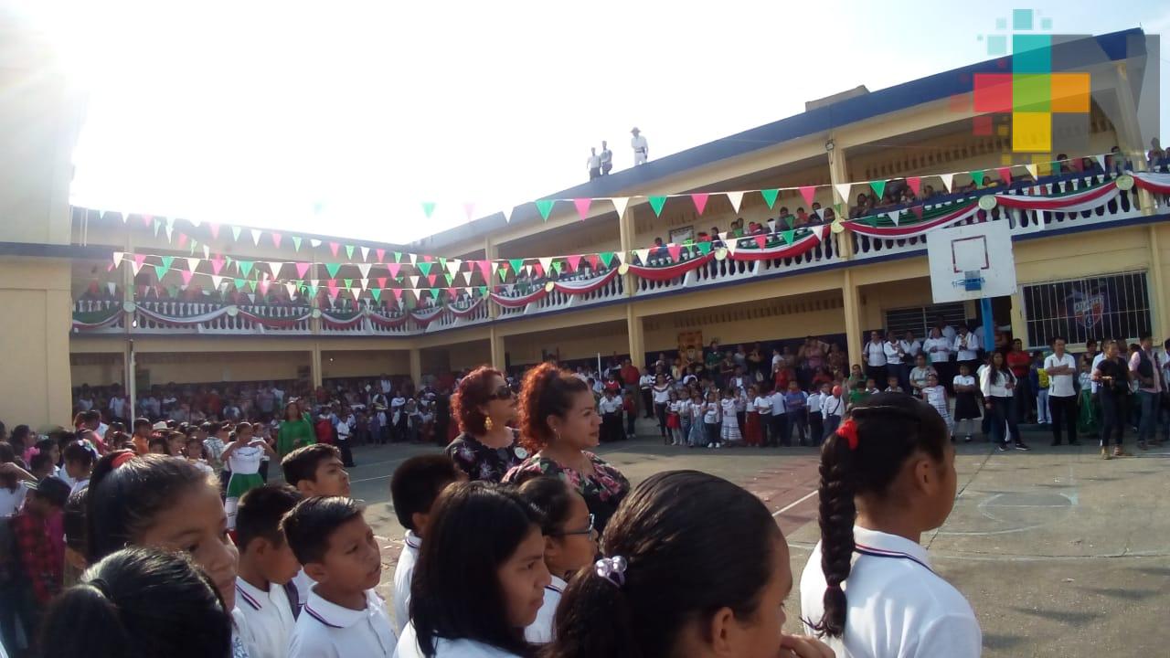 Celebra primaria 81 años de su fundación, es de las más antiguas de Coatzacoalcos