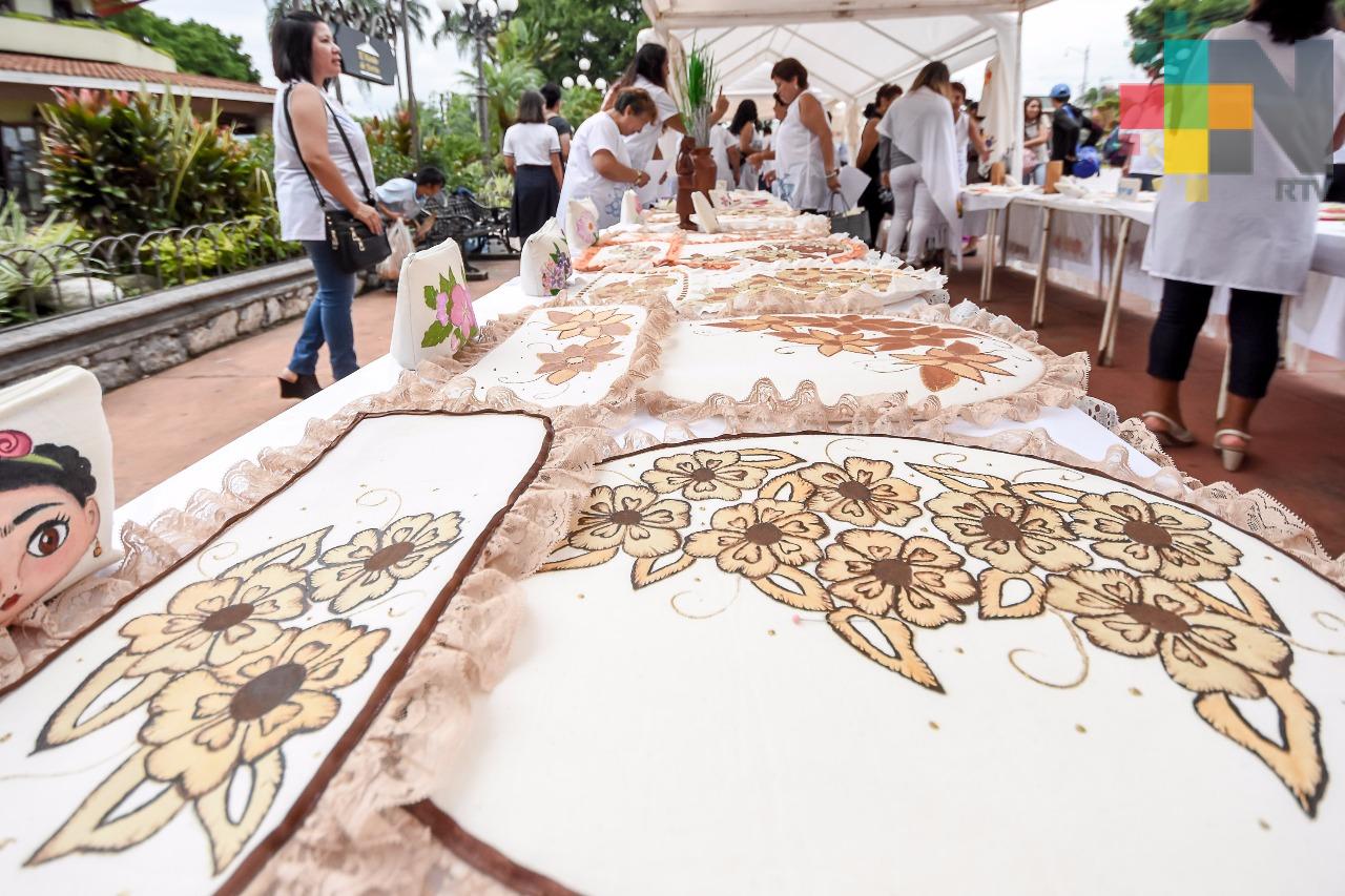 Concluyen primer curso de pintura en tela organizado por el SNE y DIF Fortín