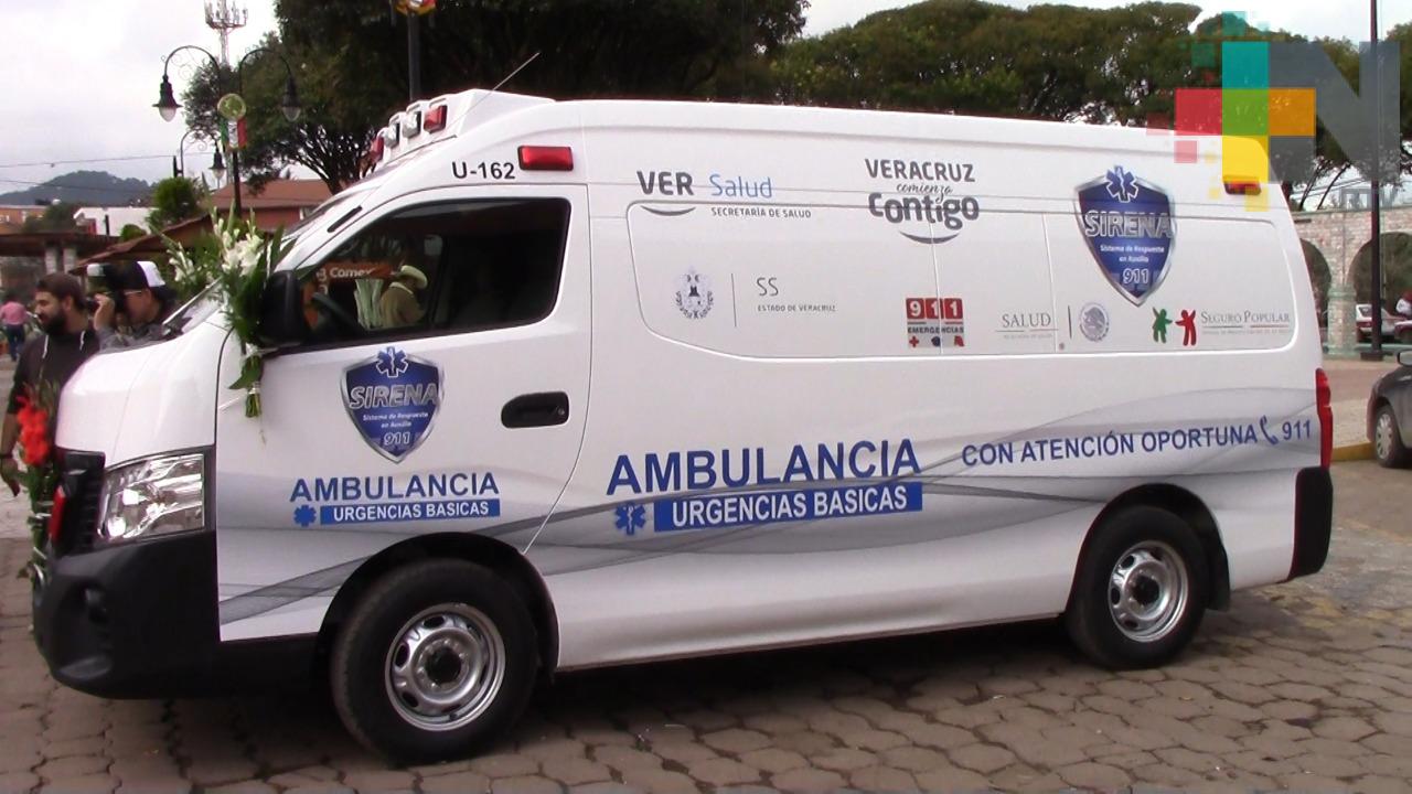 Gobierno del estado entrega ambulancia al municipio de Huayacocotla