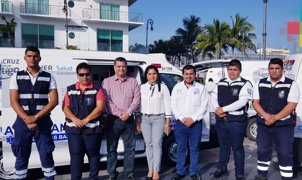 Recibe ambulancia equipada municipio de Cosamaloapan