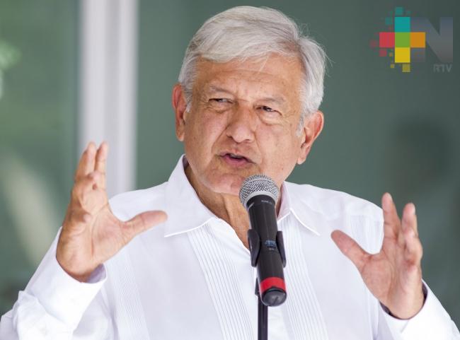 Próximo gobierno garantizará inversiones por aeropuerto López Obrador