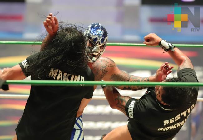 Blue Panther festejará 40 años de luchador en Arena México