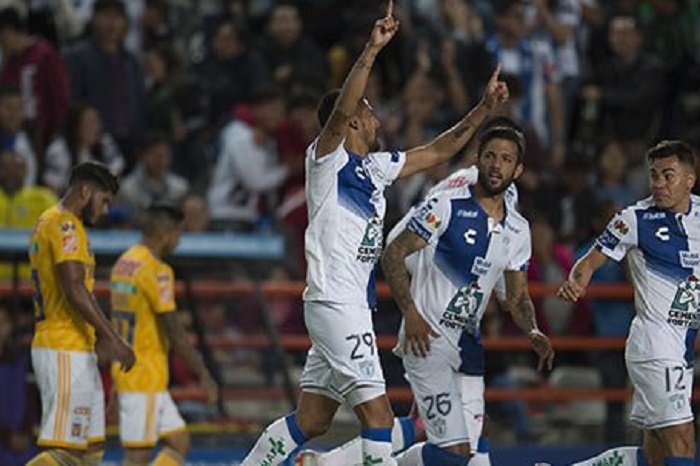 Pachuca elimina en tanda de penales a Tigres en Copa MX