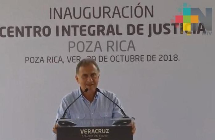 Inaugura gobernador de Veracruz el Centro Integral de Justicia de Poza Rica